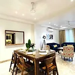 Bluo 3Bhk Saket Citywalk Mall - Lift, Balcony, Parking