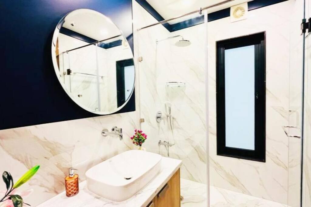 Apartment Bluo 3Bhk Saket Citywalk Mall - Lift, Balcony, Parking