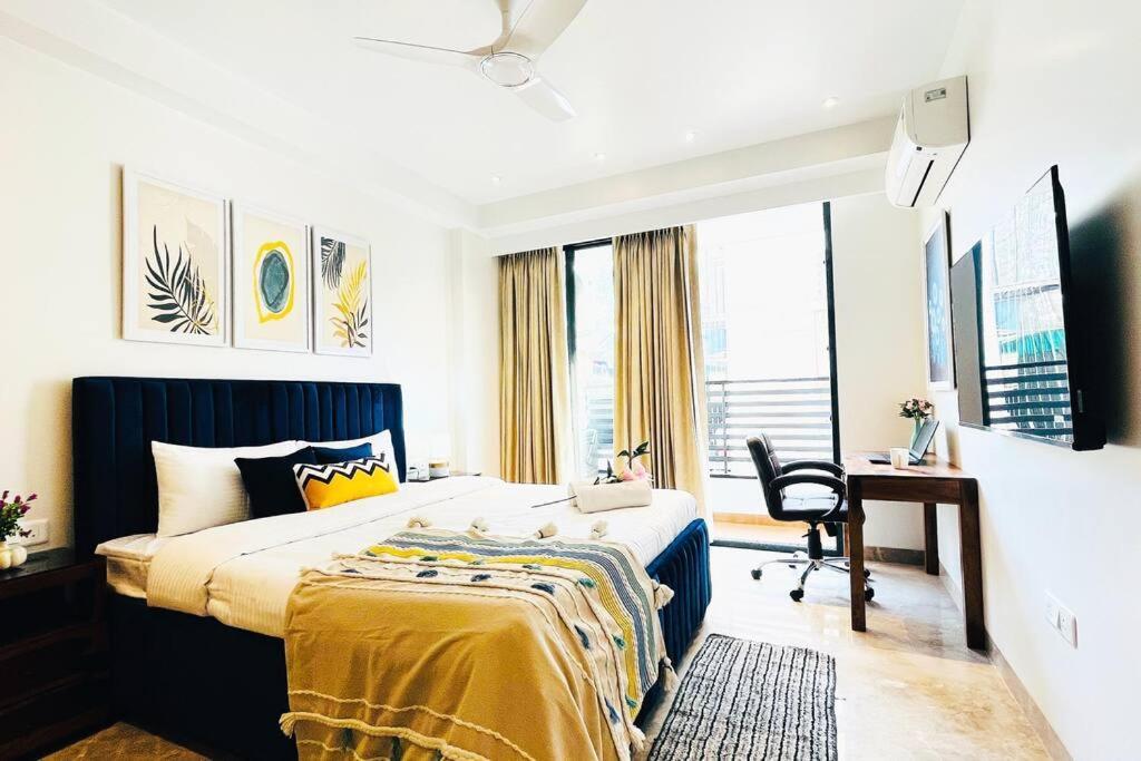 Bluo 3Bhk Saket Citywalk Mall - Lift, Balcony, Parking Apartment *